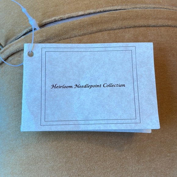 Embroidered needlepoint dog pillow shih tzu - Picture 7 of 10